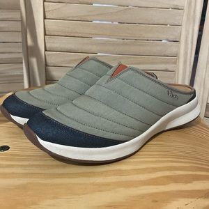 TAOS Slip on mule